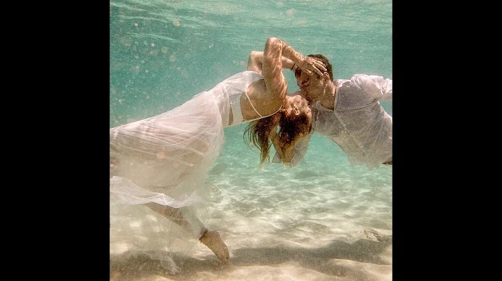 Underwater Wedding Photo - Joseph Esser Photography