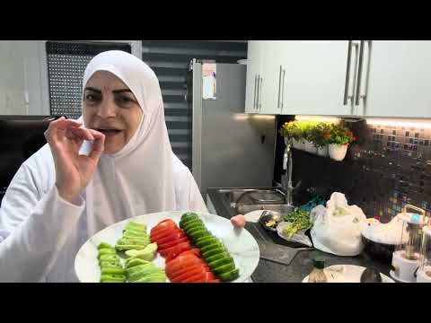 اليوم عملت لا ابو محيو اطيب غداء دللتو دلال ما حدا دللو