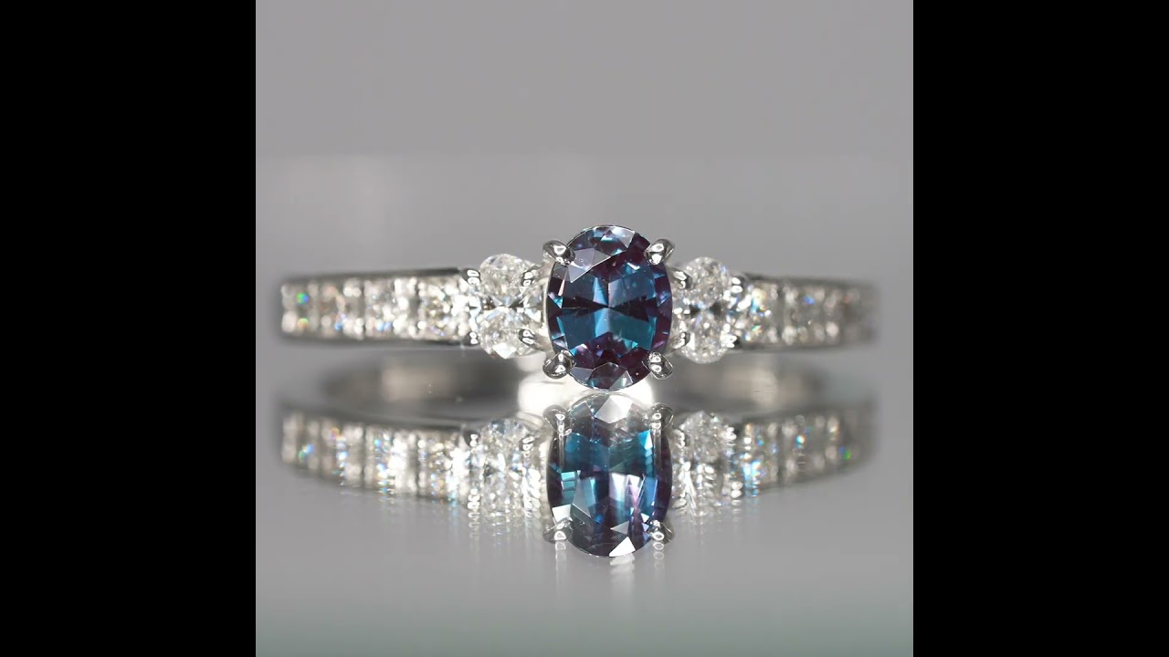 ブラジル産アレキサンドライト ダイヤモンドリング AX 0.463ct D 0.32