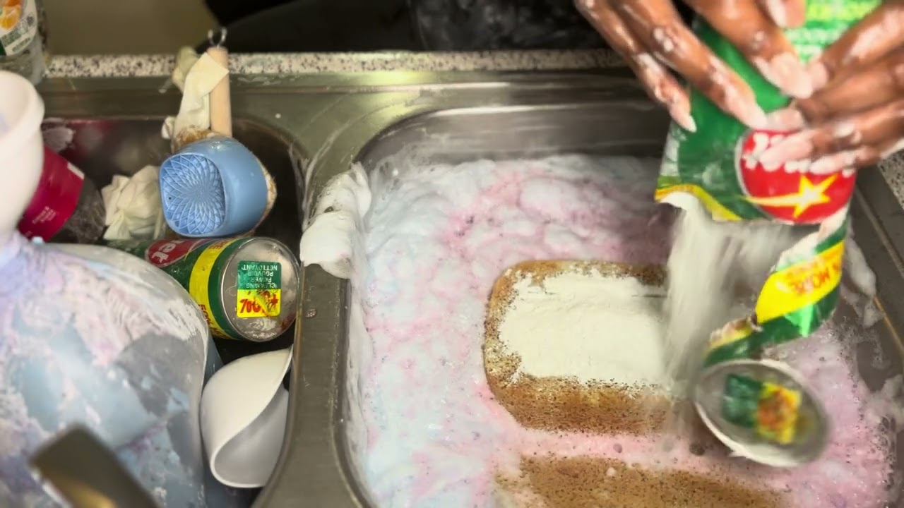 Cloudy Laundry Paste ☁️🧺 (ft. Arm & Hammer, Grapefruit Fab & 3 Cans of Comet) Yes I Saved!