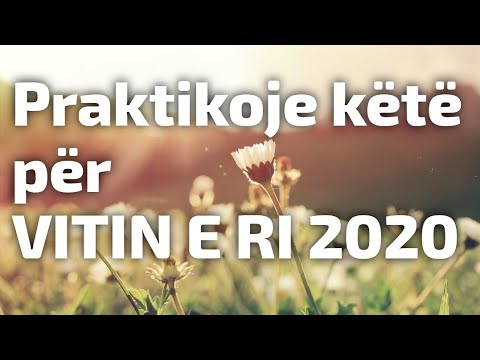 Video: Idetë interesante të manikyrave për Vitin e Ri 2020