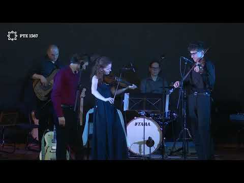 17   Angyalai a tiszta égnek