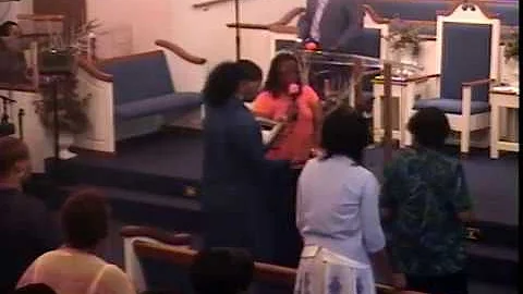 "The Flow of Praise" Evangelist Cynthia Toney, Jun...