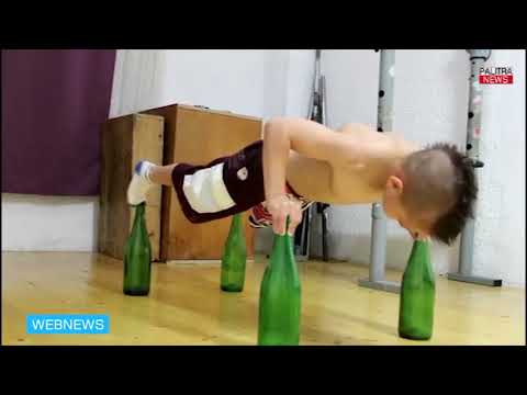 ბიჭუნა ყოველდღიურად დიდი დატვირთვით ვარჯიშობს