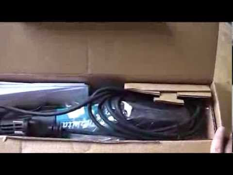 Makita GD0600 unboxing