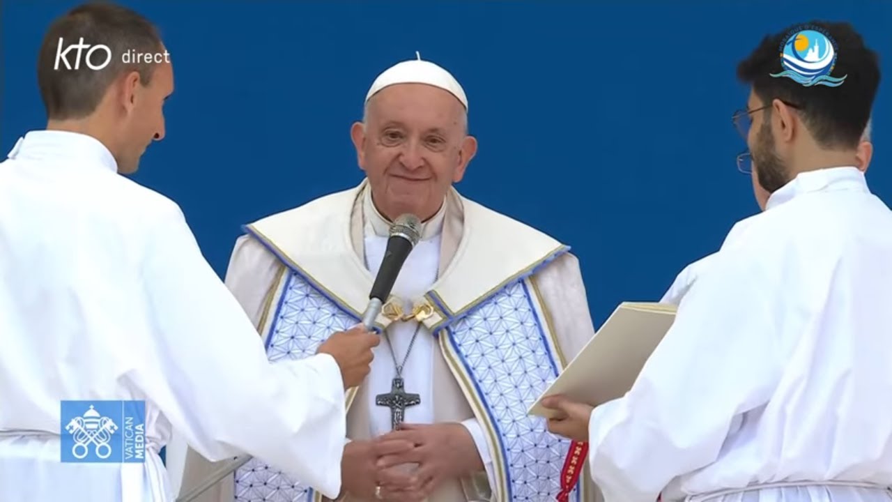 Messe présidée par le pape François au stade Vélodrome de Marseille