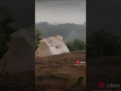 شو كيف كسر الحجر الئ نصفين في ثوأنب اليمن السعودية ترند يوتيبر