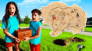 We Found a SECRET Treasure Map! What’s Inside the Hidden Box? 🗺️💰