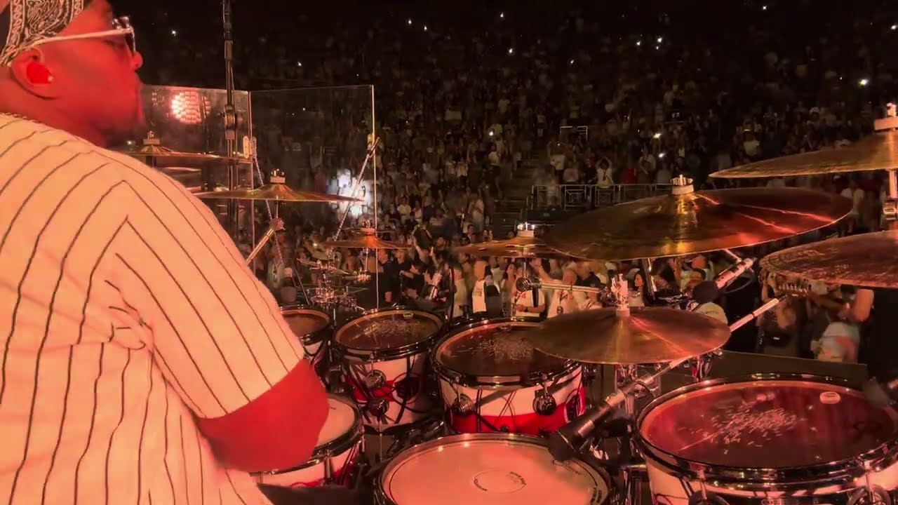 Eric Moore Eros Ramazzotti ( Quanto Amore Sei ) Live in Tormina