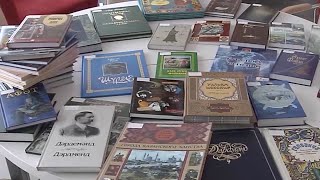 Более 200 книг на татарском языке получила межпоселенческая библиотека в Советском