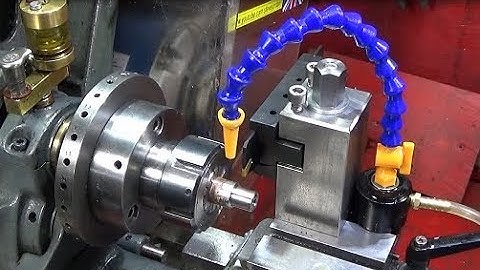 Make A Tool-Post To Hold The 32mm Part-Off Blades On The Myford