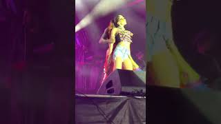 ANITTA \\