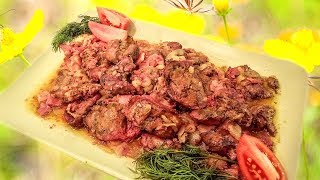 Куриная печень с беконом запеченная в духовке. Куриная печень с беконом запеченная в духовке.