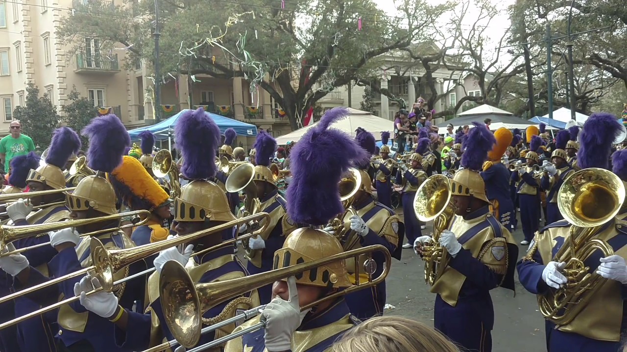 St. Augustine High School Marching Band Rex Parade Mardi Gras morning ...