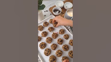 The sounds of baking 🍪🤍🌸🍫