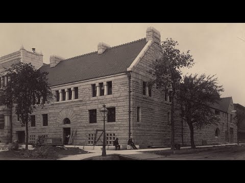Vidéo: Frank Lloyd Wright-inspiré de la conception de Lake House bénéficiant d'espaces arrondis uniques