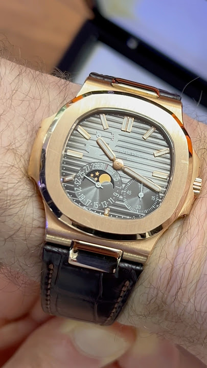 🍸JAMES BOND🍸WOULD NEVER WEAR THIS: Patek Philippe Nautilus 5712r, true #hautehorlogerie