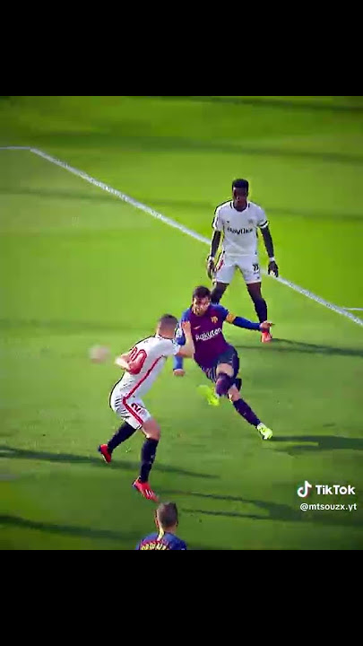 MESSI X VOLLEYS = MASTERPIECE ☺️☺️☺️