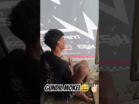 Gundio mokel😅😅😅😅