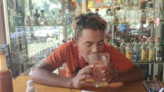 Reaccionando ante una michelada en Ayotlán, Cotidiano 399
