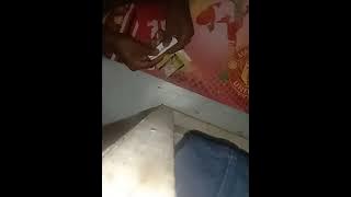 trik gulung tembakau anggur kupu. 😁