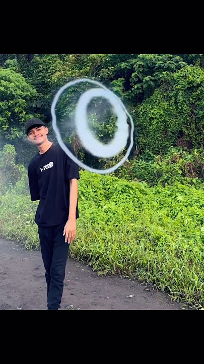 Amazing vape tricks.#amazing #vapetrick #surprise #vapeasmr #ghosttrick #smoke #ring #tricks #shorts