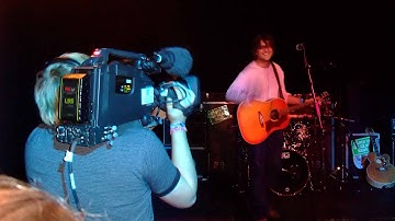 Live-streaming: The people you need for a live-stream | Tech, No Babel