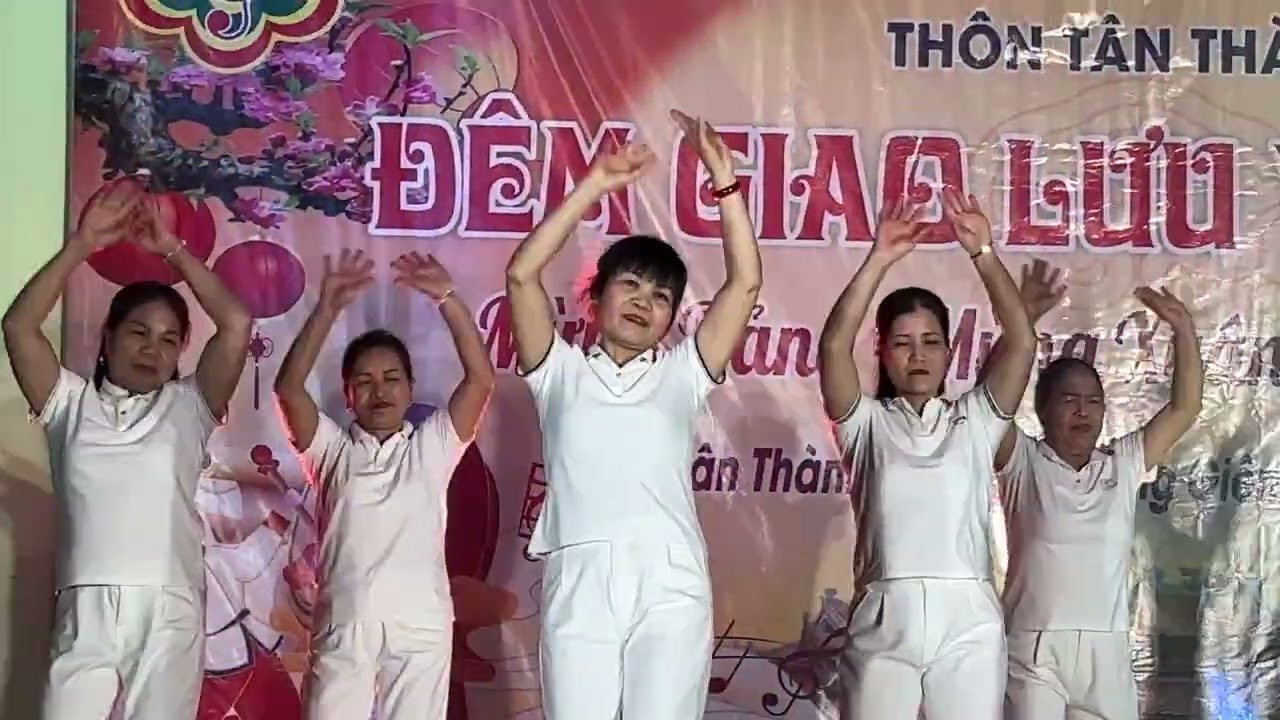 Nhảy HỒNG TRẦN TÌNH CA cực chất của CLB Tân Thành 