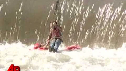 Raw Video: Woman Saved From a Raging River - DayDayNews