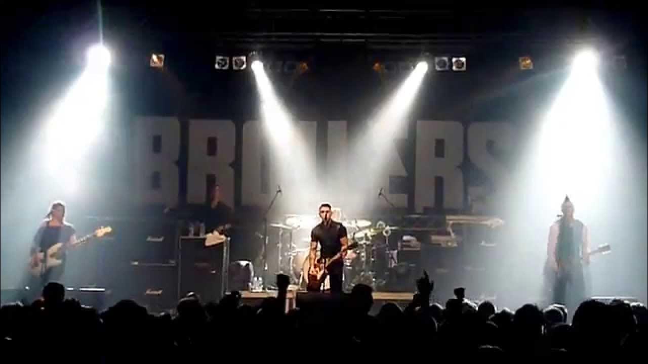 Broilers - Dein Leben - Meine Sache Tour 2010 Live in Berlin - YouTube