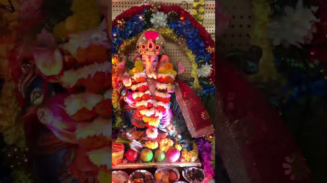 Ganesh chaturthi ki puja ke  liye  aap kaise decoration  