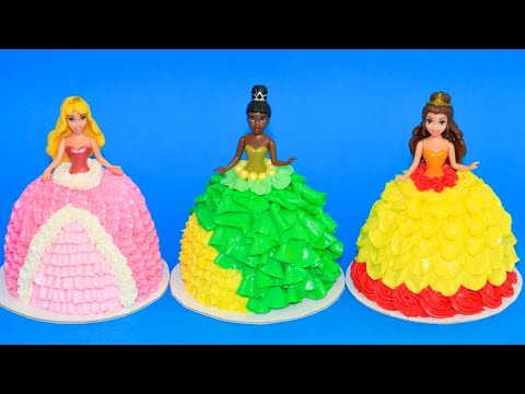 Dress Up Buttercream Frosting Mini Cakes by Cakes StepbyStep