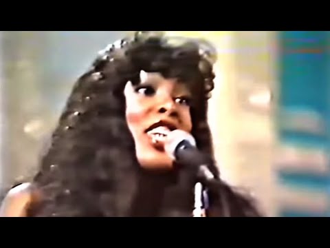 Donna Summer - Love’s Unkind (Live, Italy, 1977)