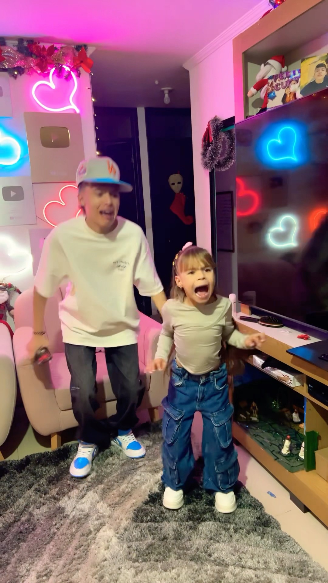 Que está pasando en mi casa ?#humor #cosasdefamilia #comedia #shortviral