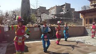 Tu folk dance (China)