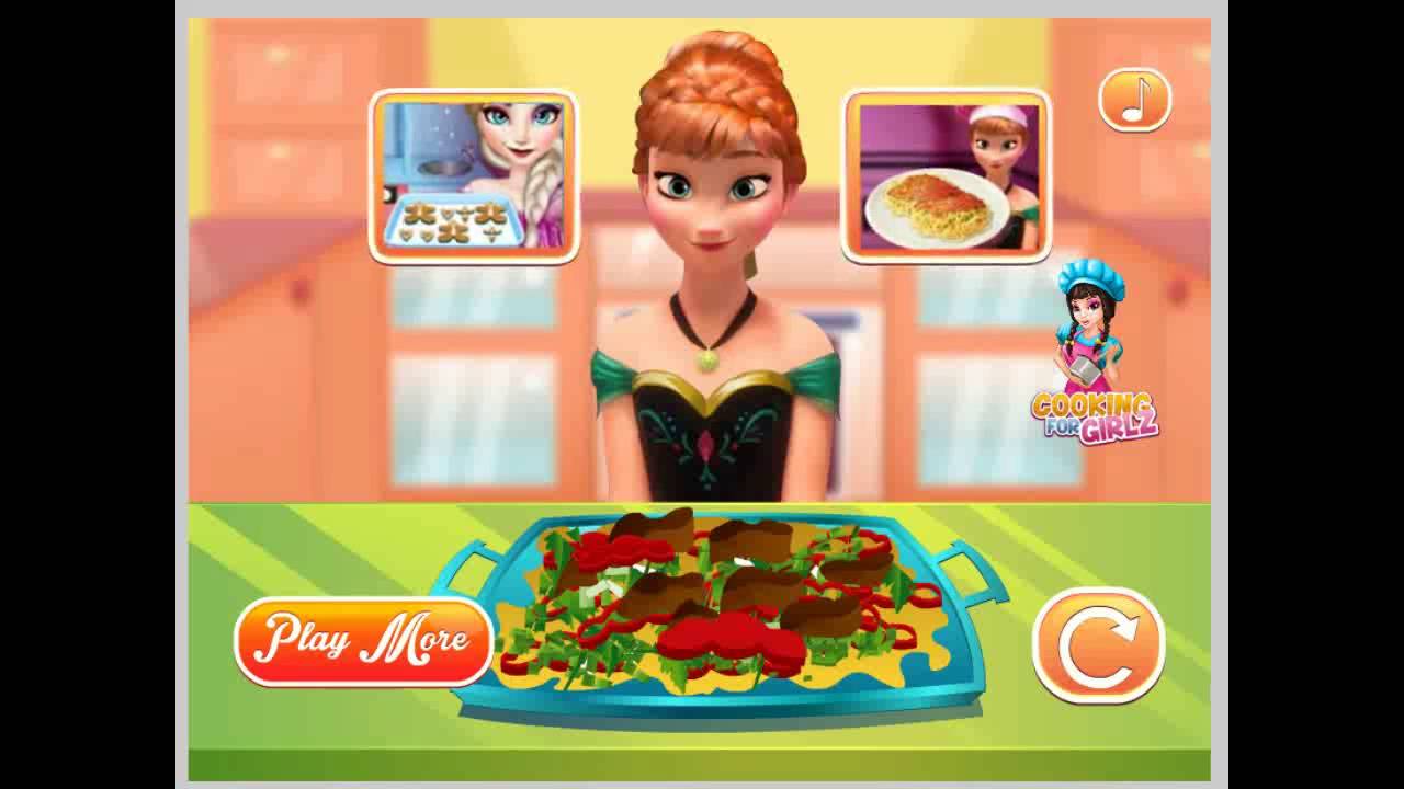 ANNA COOKING CHICKEN SALAD - YouTube