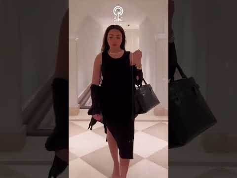 سارة سلامة تسبح في بحر الساحل الشمالي 