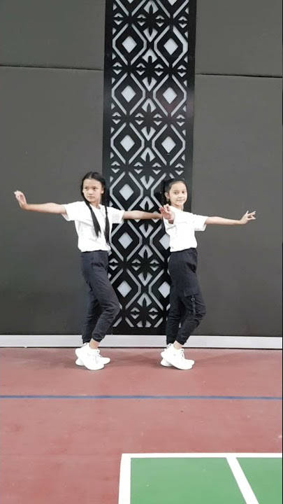 Paijo TikTok Dance | Vanya (RezVanya) Feat. Nazla #shorts