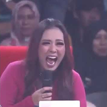 #marhabantiba VIRAL! Momen Iis Dahlia Salah Lirik 'Marhaban Tiba'