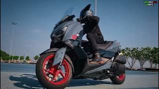 2022 YAMAHA XMAX SP, SPECIAL EDITION COMES WITH PREMIUM FEATURES