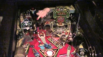 Capcom Pinball Magic with Incandescent Bulbs