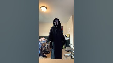 First time in my ghostface costume since Halloween 👻