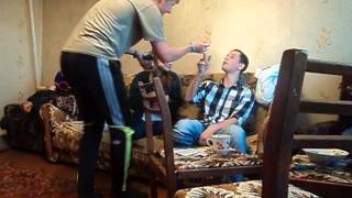 жестокое желание за пройгрыш в карты!!! смотреть до конца:D жестокое желание за пройгрыш в карты!!! смотреть до конца:D