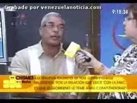 Ivn Ballesteros chismea con La Bicha