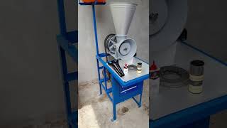 Molino de nixtamal modelo trasmisión con motor a Gasolina #molino #negocio #emprende @MolinosSV