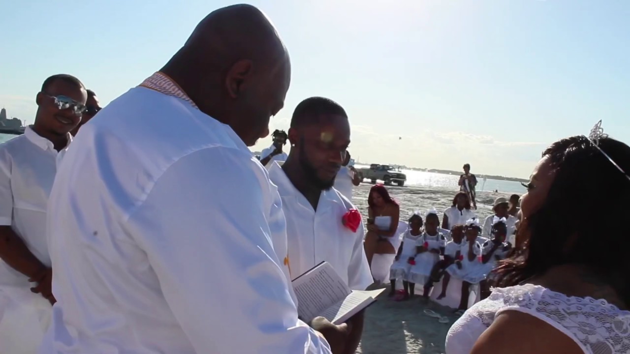 The wedding at the beach