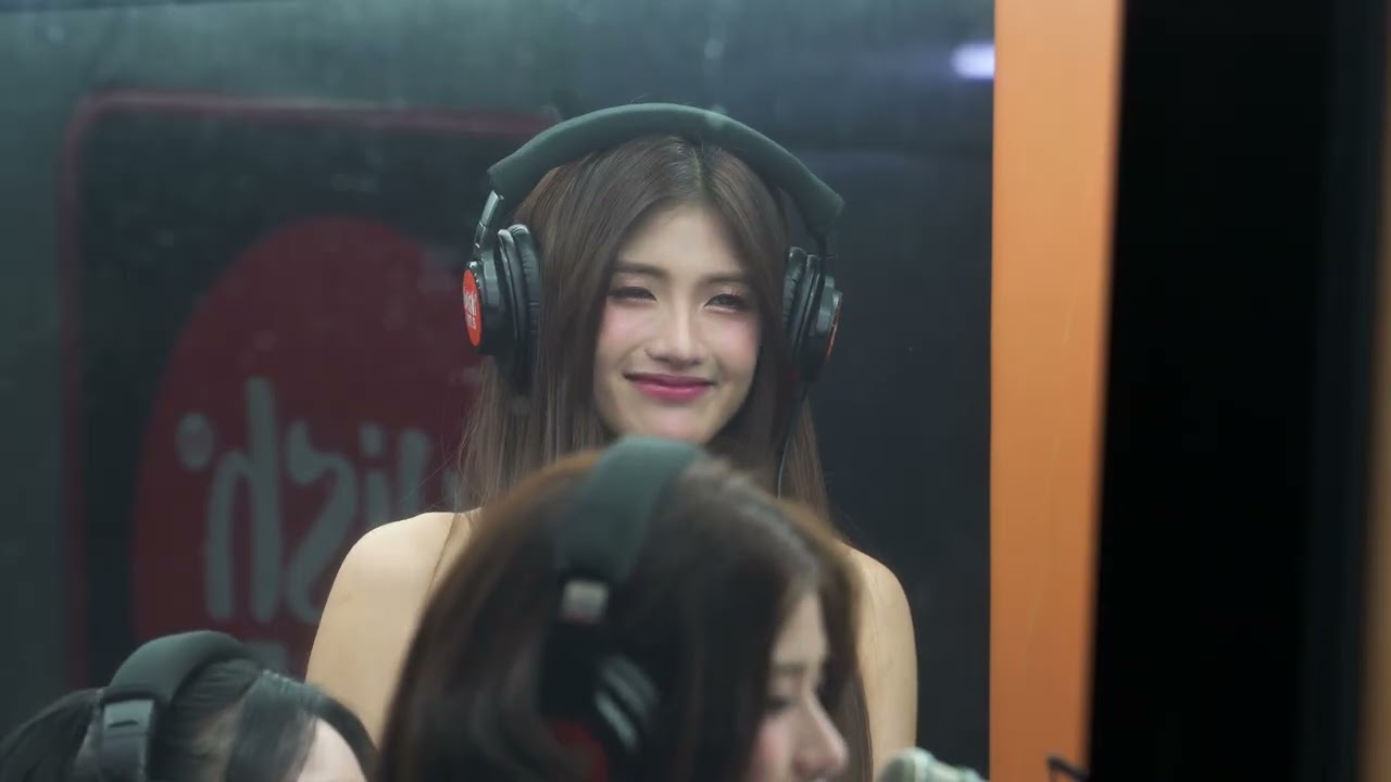 [4K] KAIA - Tara Sayaw (Live) CHARICE FOCUS FanCam @ Wish Bus P-Pop Caravan at University of Makati