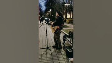 Thumbnail of Чистые пруды (Игорь Тальков). Константин Кульневич. Москва, Уличный музыкант. 2021