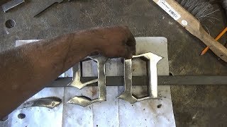 Blacksmithing - Forging Gothic Style Letters - Short Version