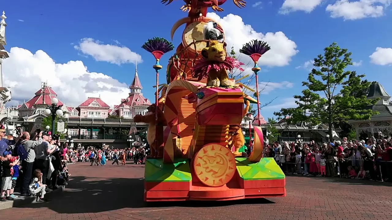 Parade Disneyland Paris HD YouTube